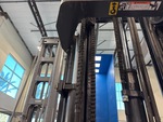 Hydraulics with Mast Lift Cylinders
