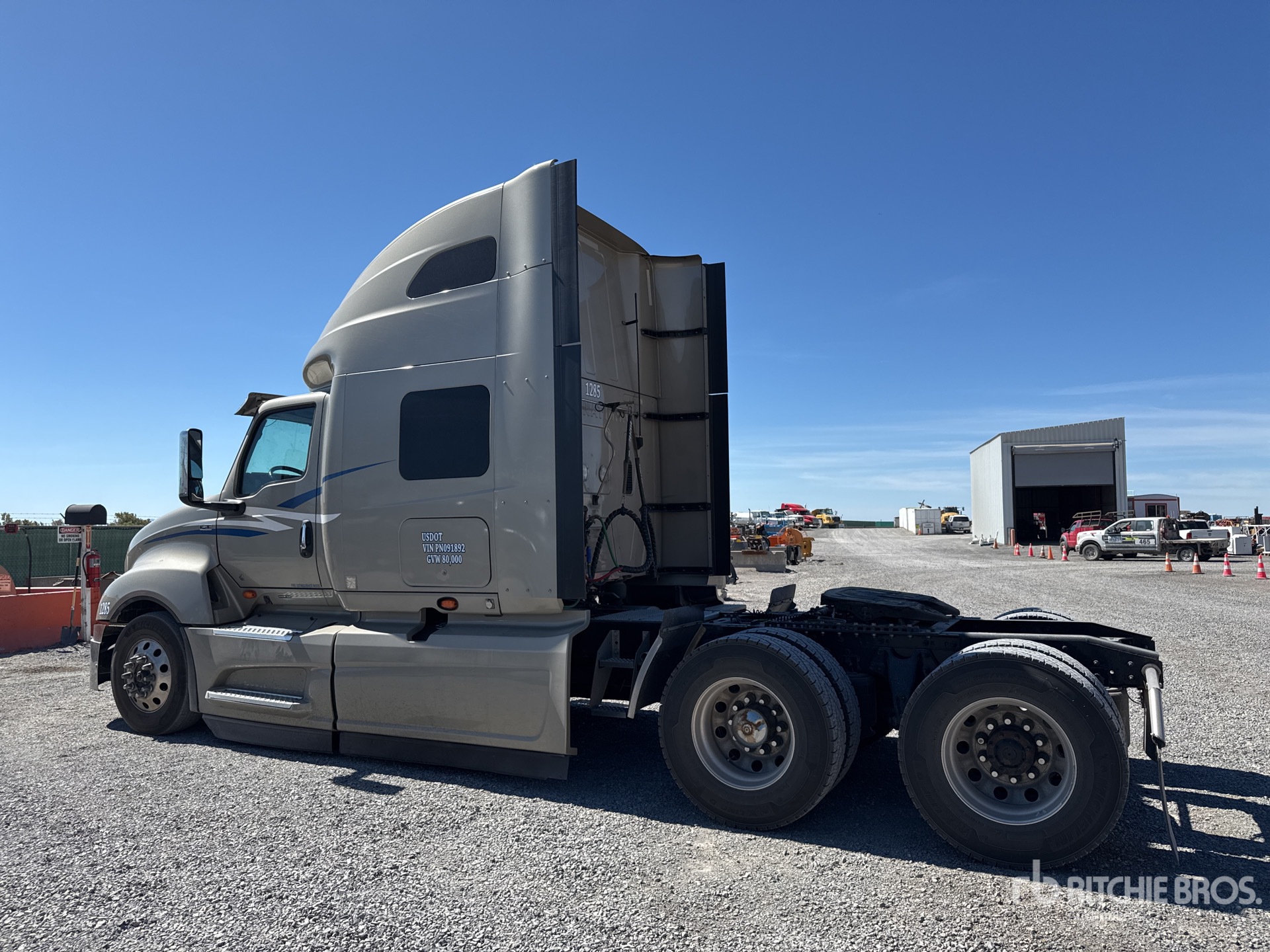 General Appearance with Picture, Left Rear Corner