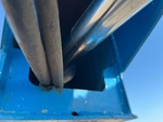 Hydraulics with Basket Tilt Cylinder