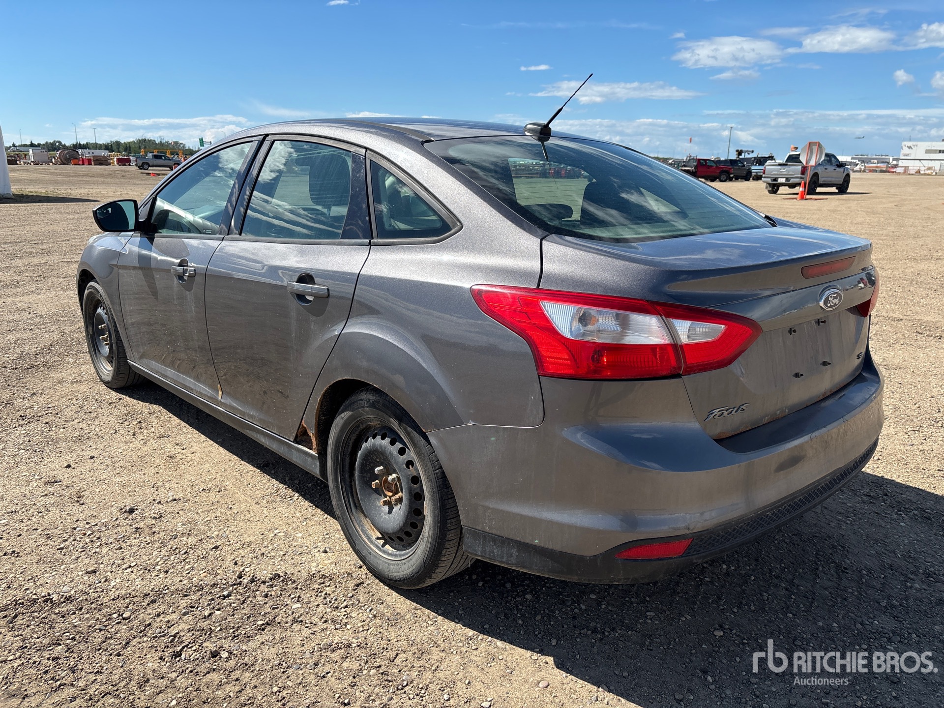 General Appearance with Picture, Left Rear Corner