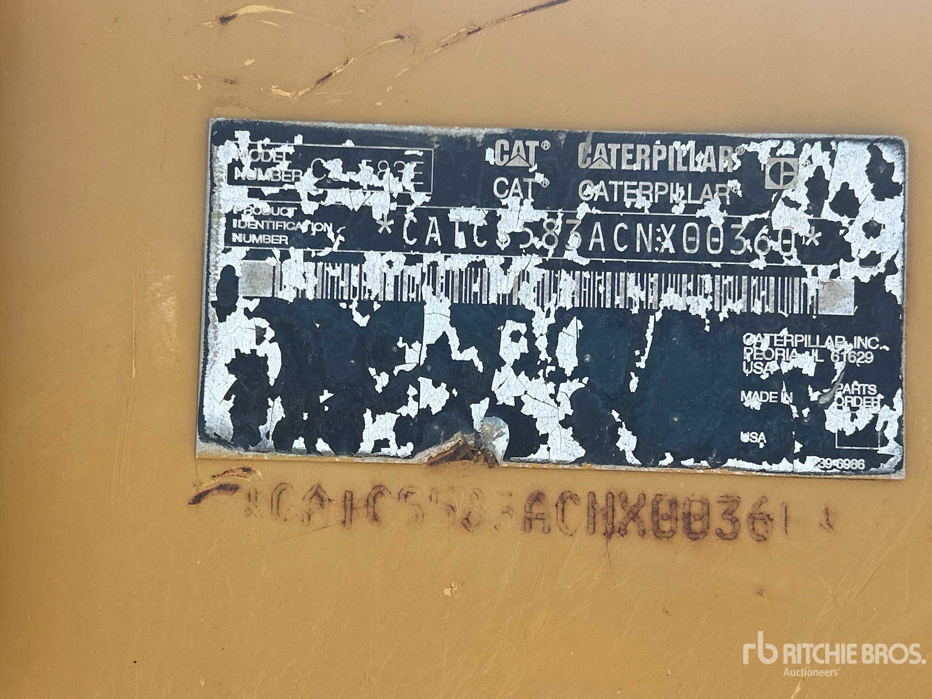 Photo of a 2006 Caterpillar CS583E