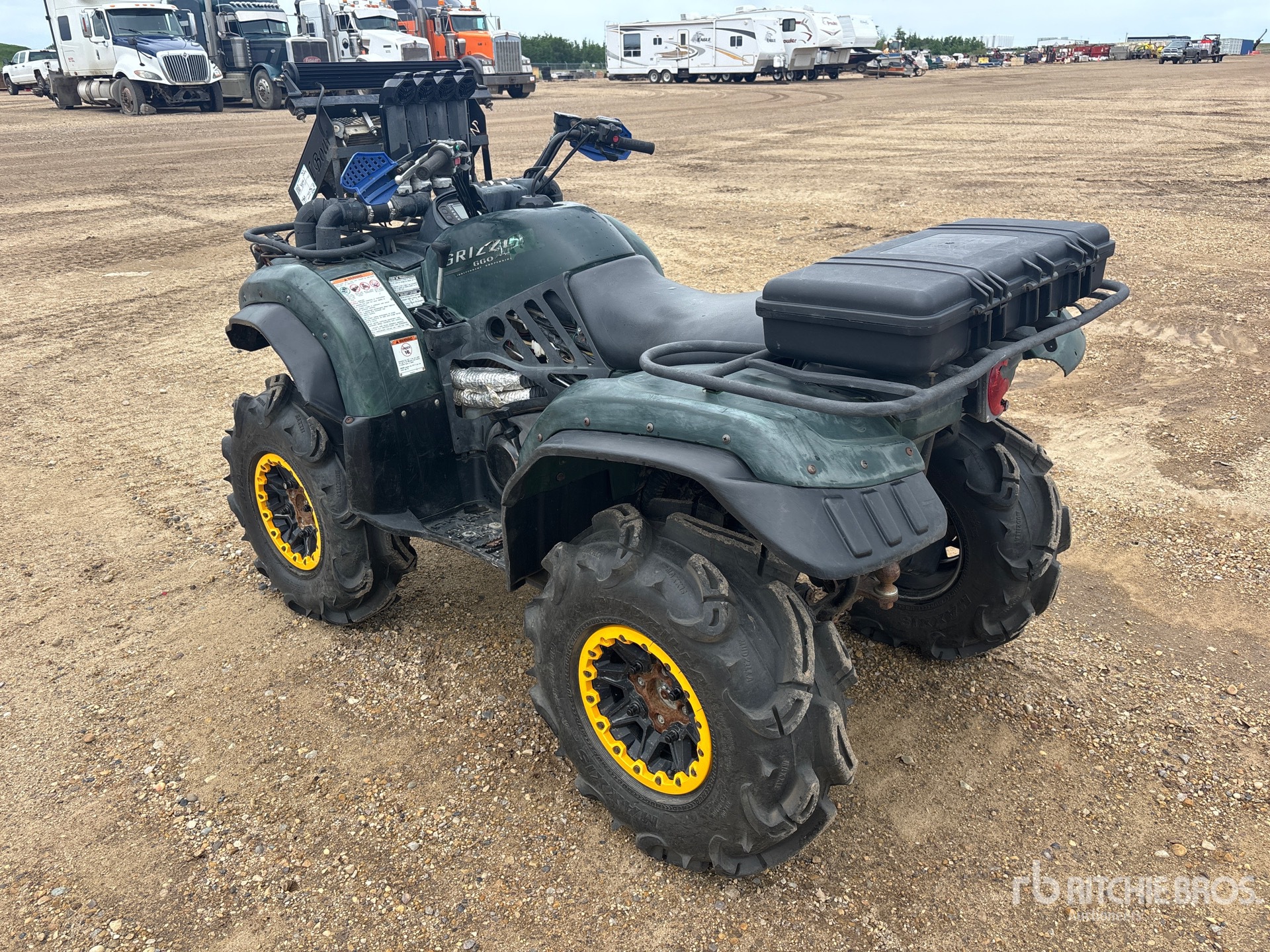 General Appearance with Picture, Left Rear Corner