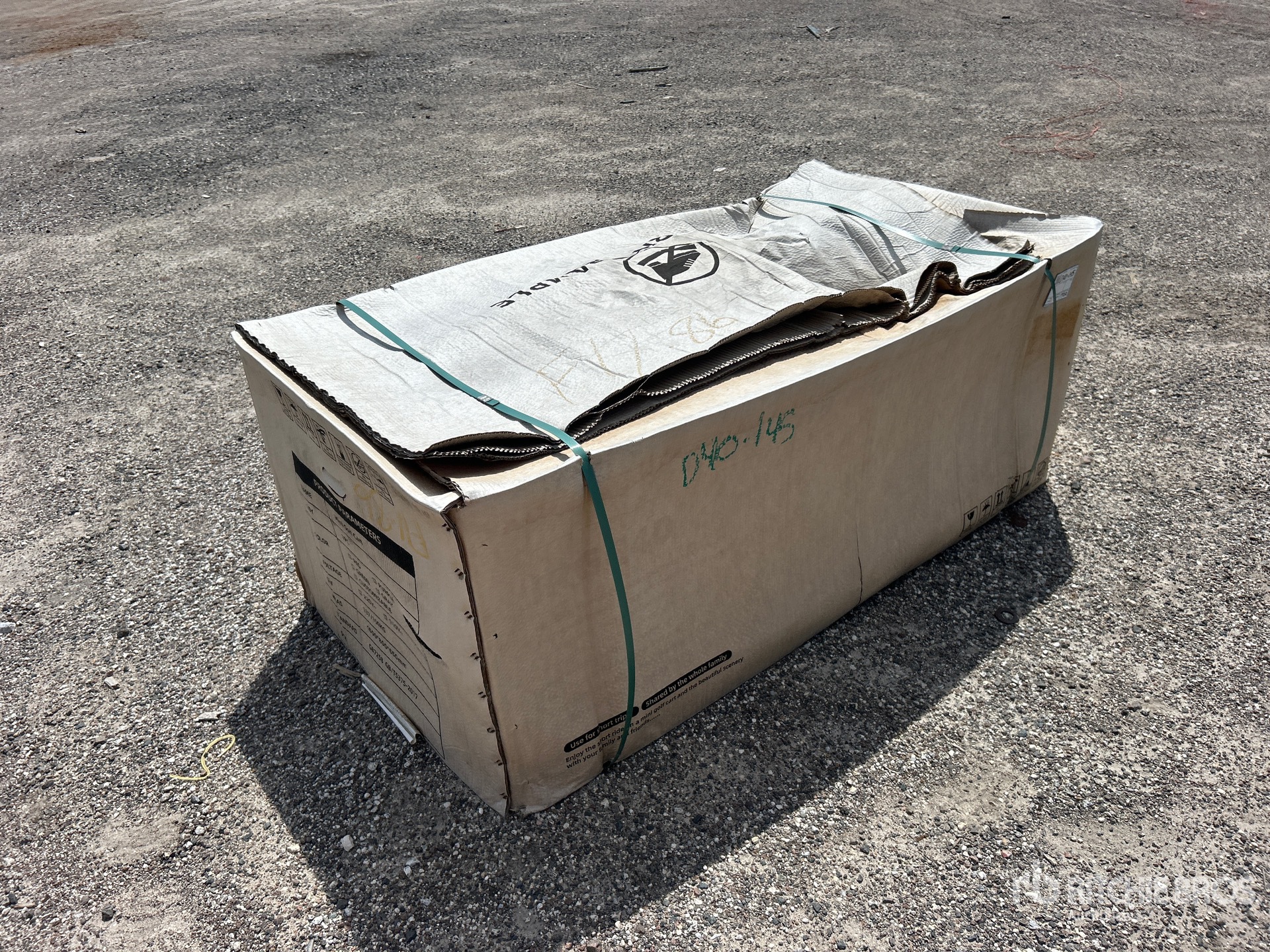 General Appearance with Picture, Right Rear Corner