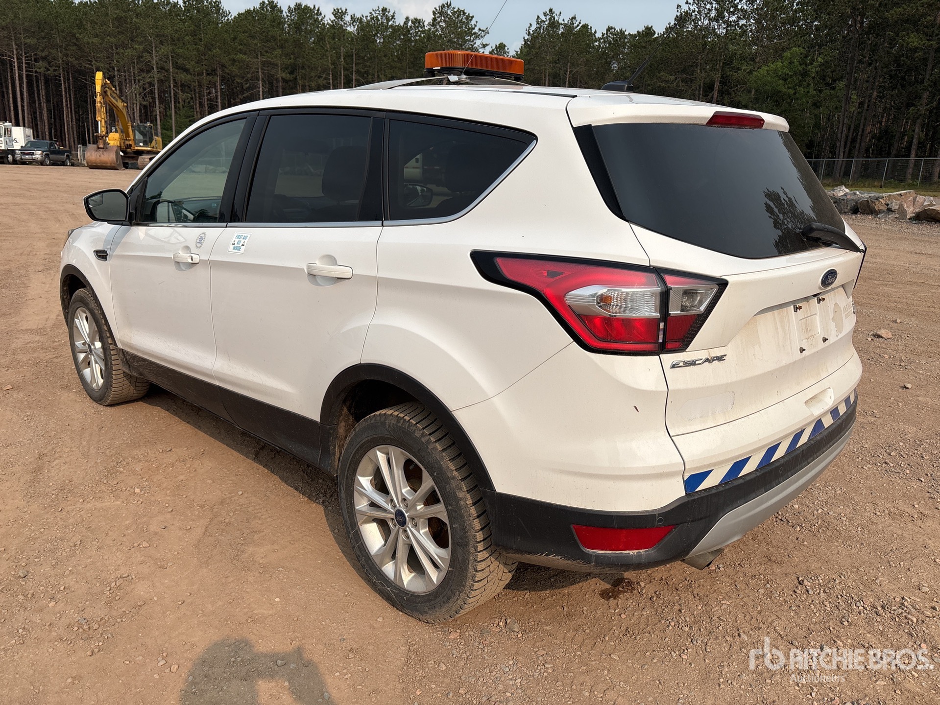 General Appearance with Picture, Left Rear Corner