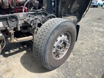 4 Underbody - Truck with Right Steer Tire