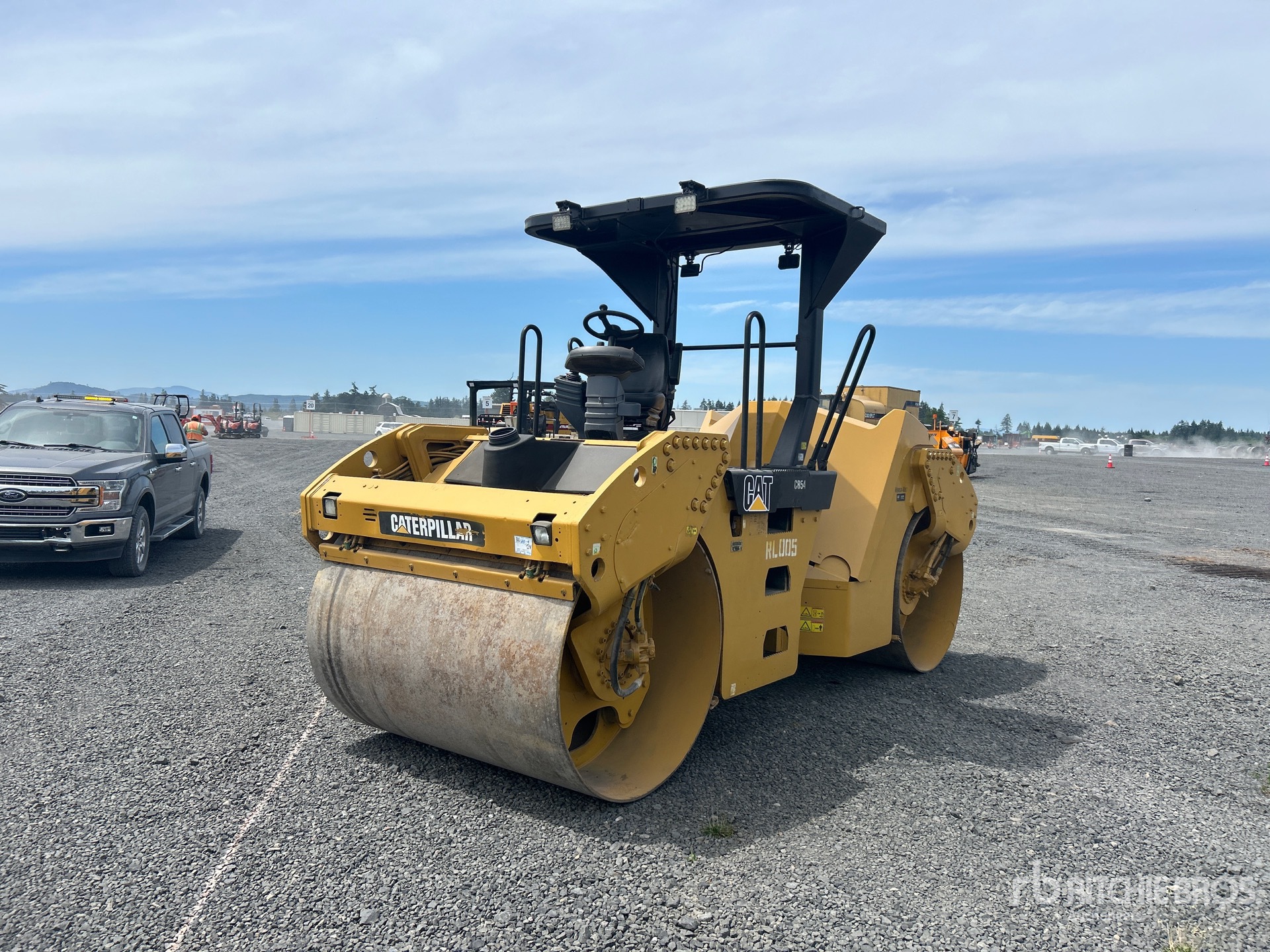 Photo of a 2011 Caterpillar CB54