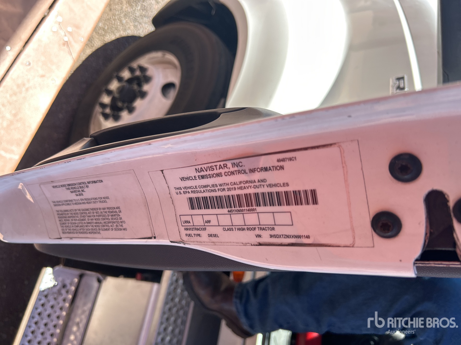 2019 International RH613