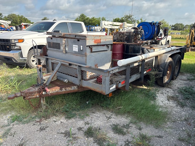 2001 Falcon T/A Lube Trailer