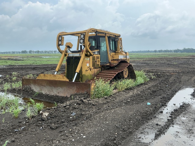 Cat D6R LGP Crawler Dozer (Inoperable)