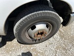 Underbody with Right Steer Tire