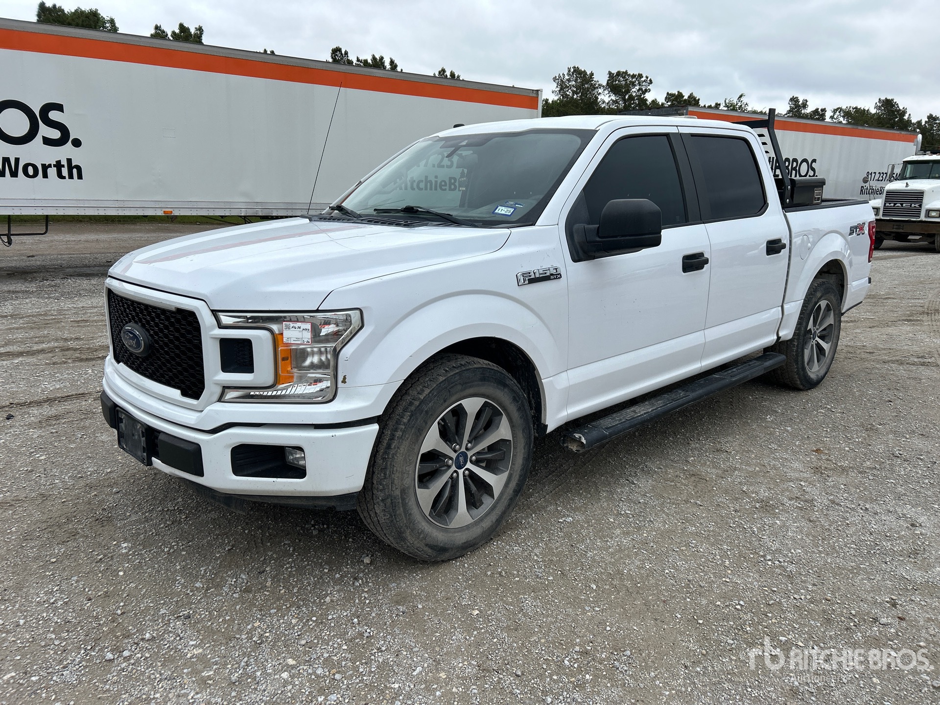 General Appearance with Featured Photo