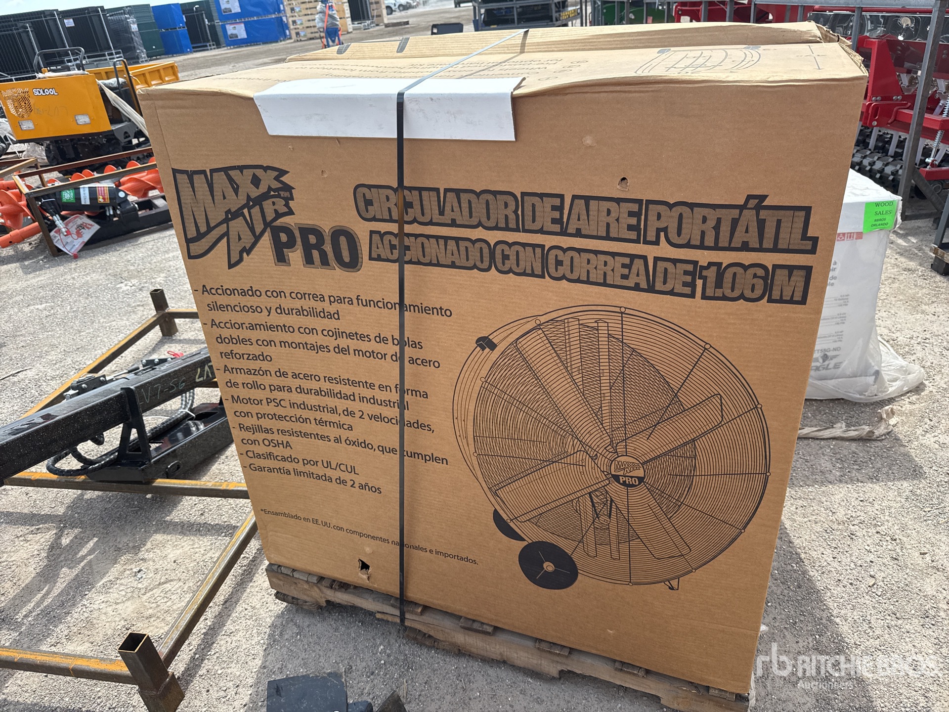 General Appearance with Picture, Right Rear Corner
