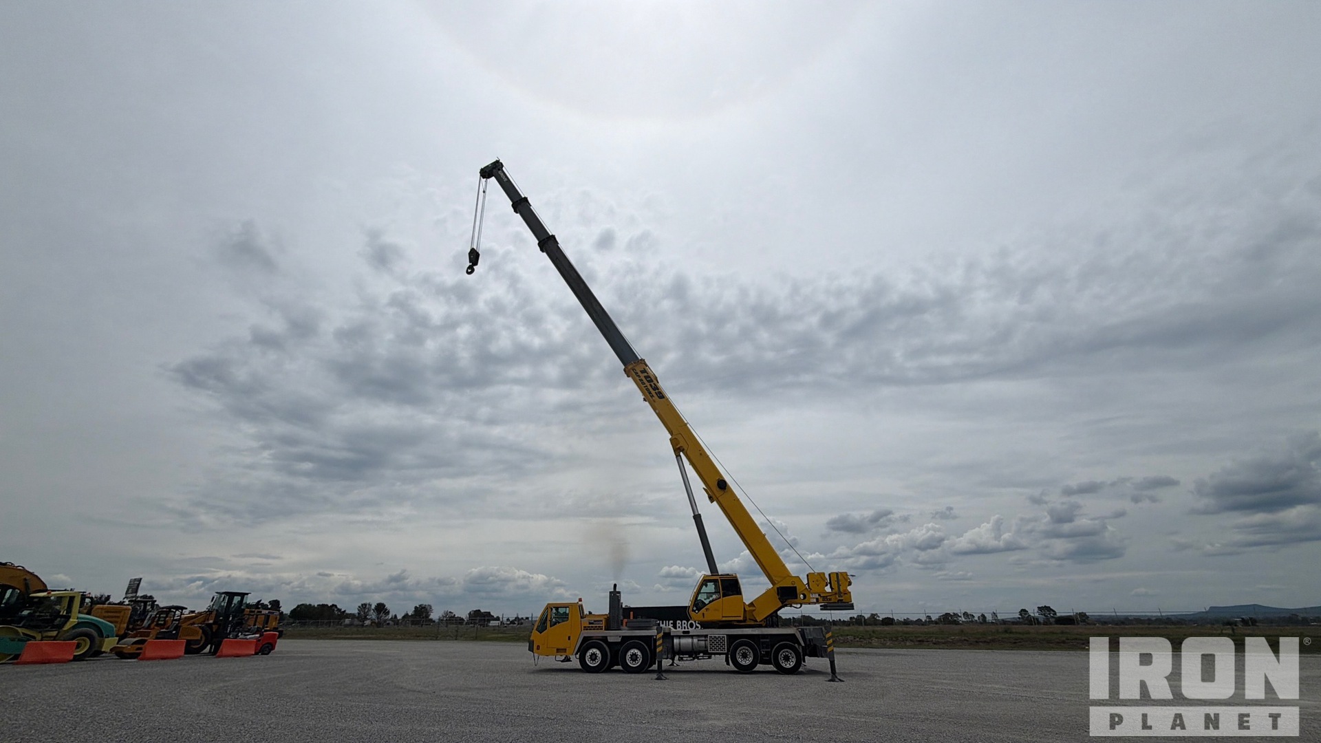 2007 Grove 8480GE