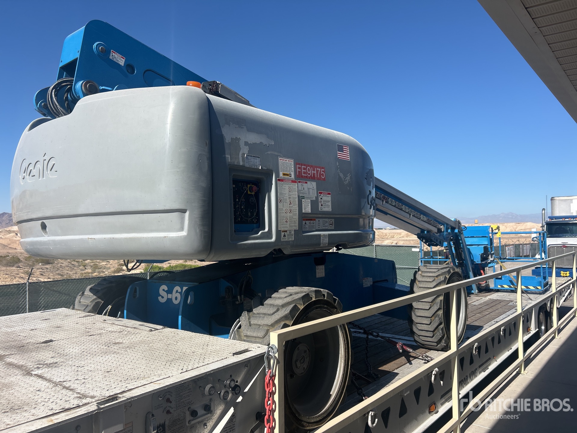 Photo of a 2007 Genie S65RT