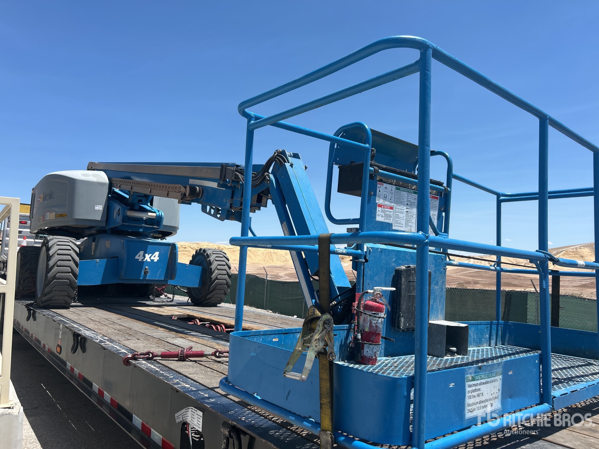 Photo of a 2015 Genie S-65