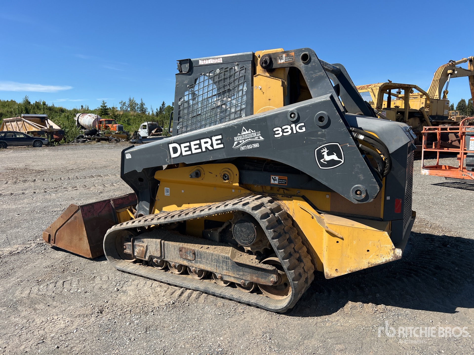 General Appearance with Picture, Left Rear Corner