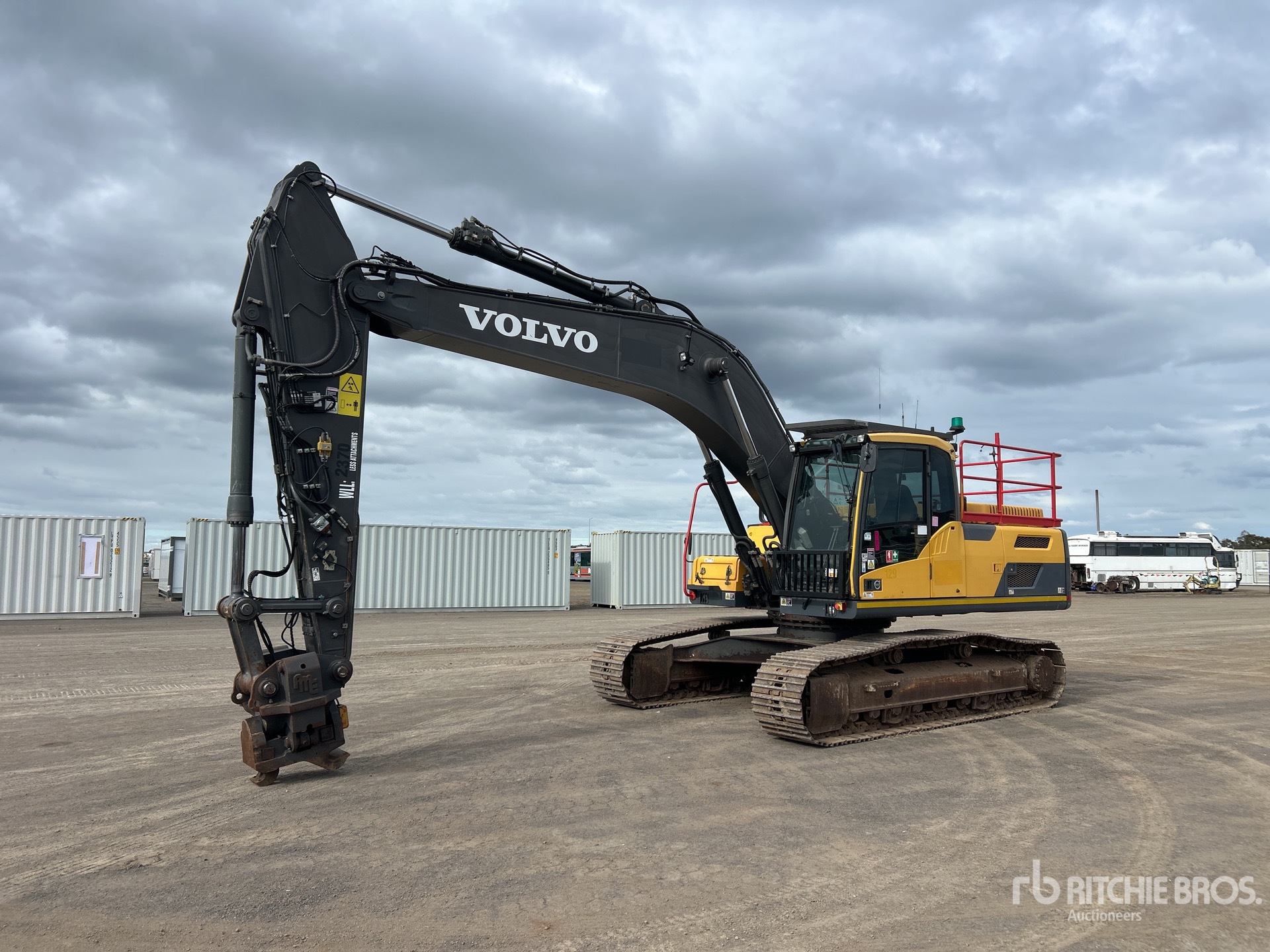 2018 Volvo EC250DL