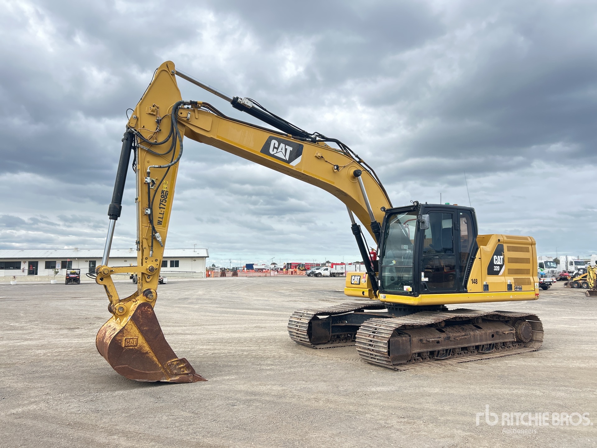 2018 Caterpillar 320