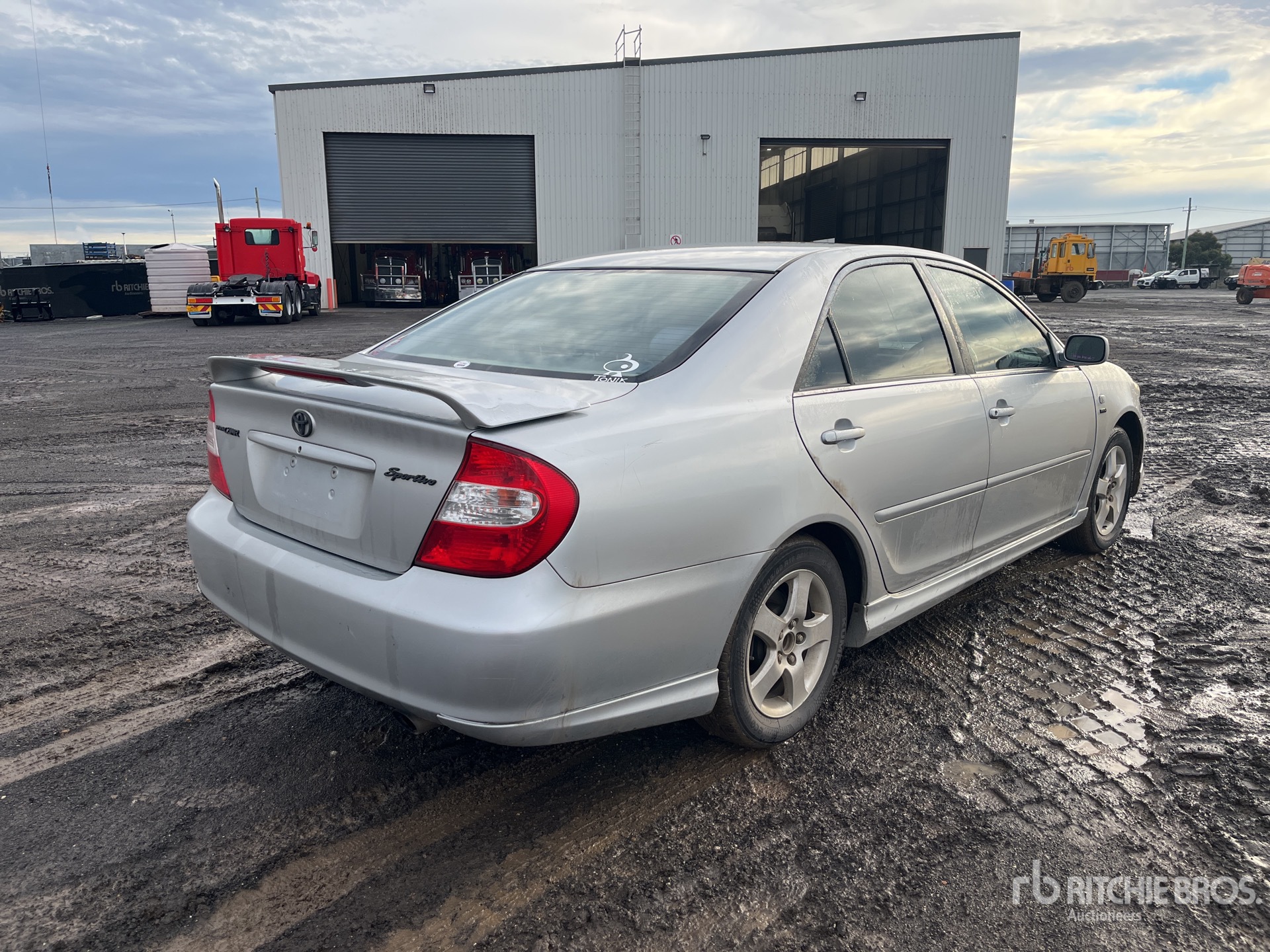 General Appearance with Picture, Left Rear Corner