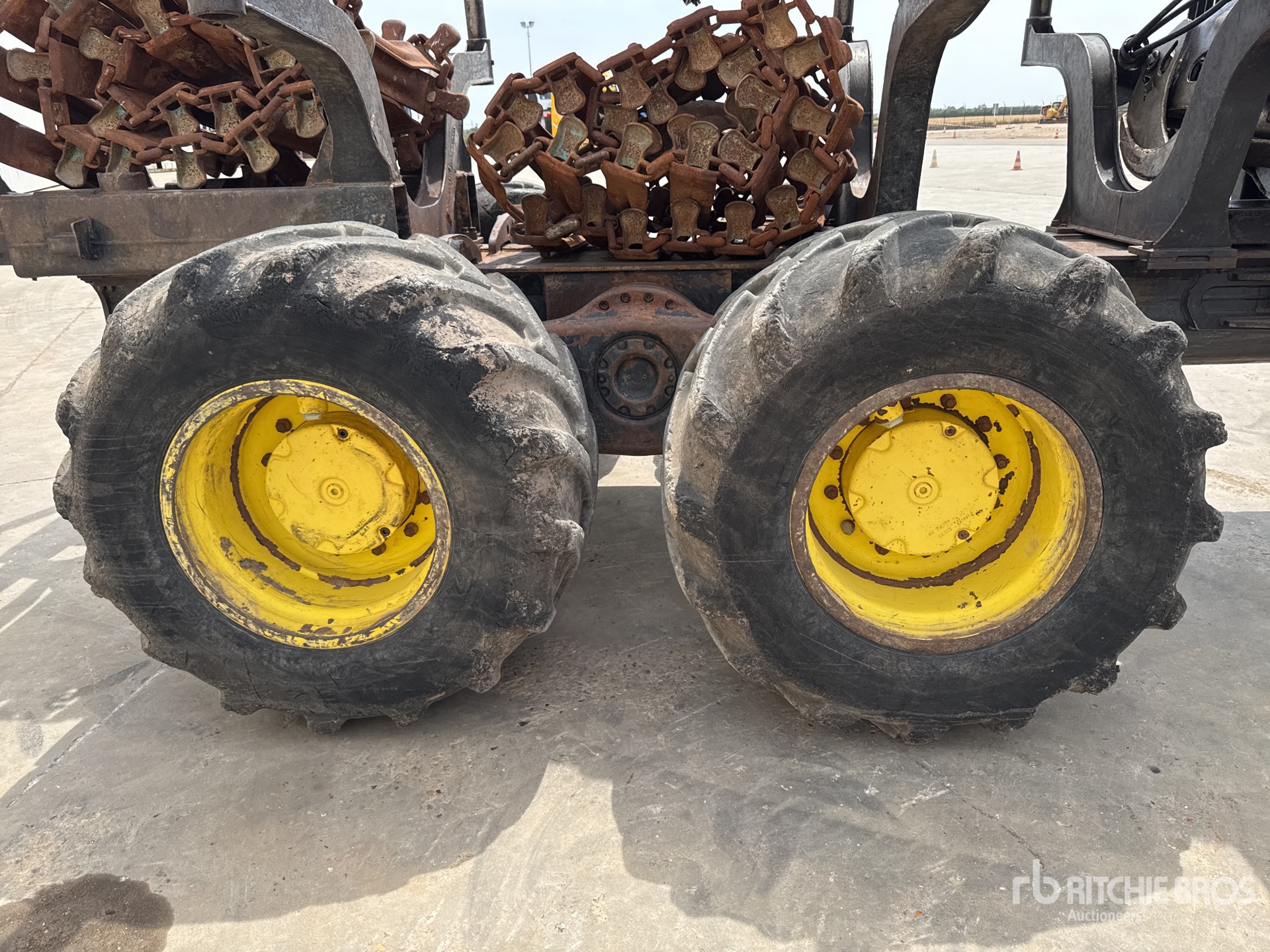 2016 John Deere 1210E