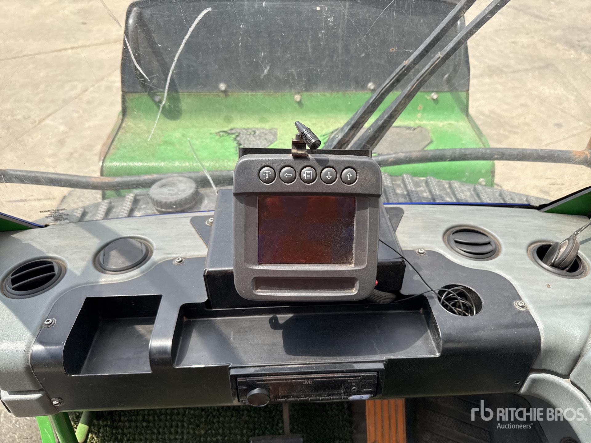 2016 John Deere 1210E