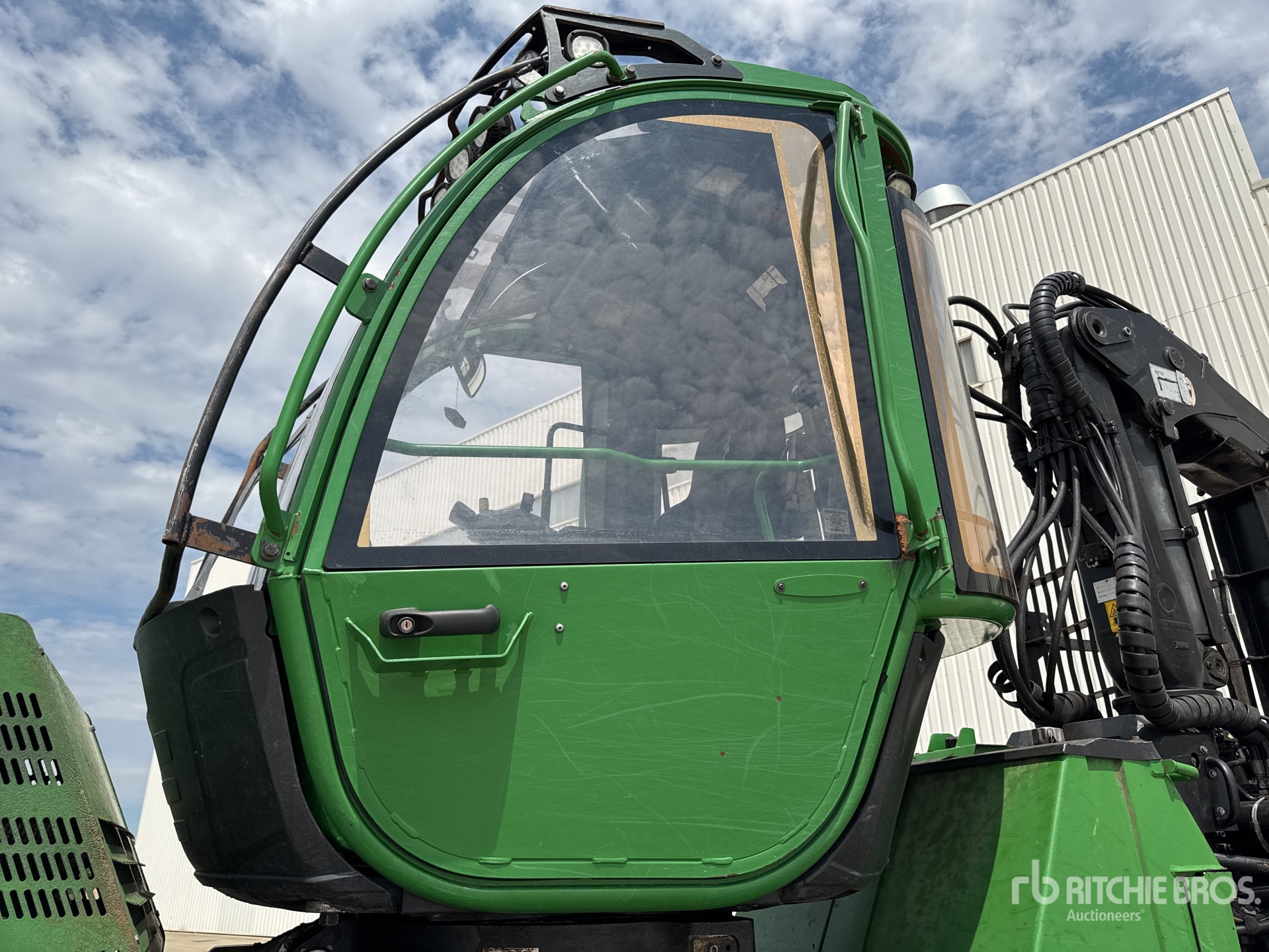 2016 John Deere 1210E