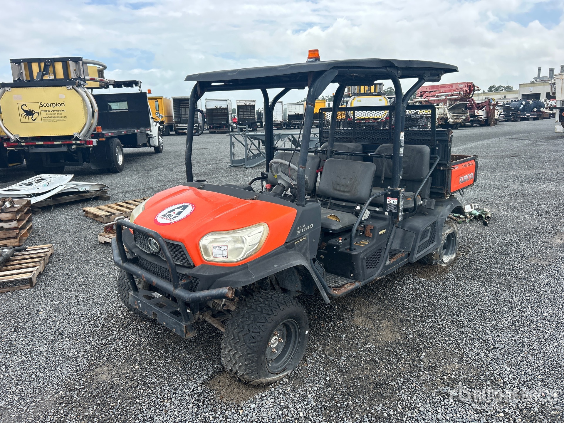 General Appearance with Picture, Left Front Corner