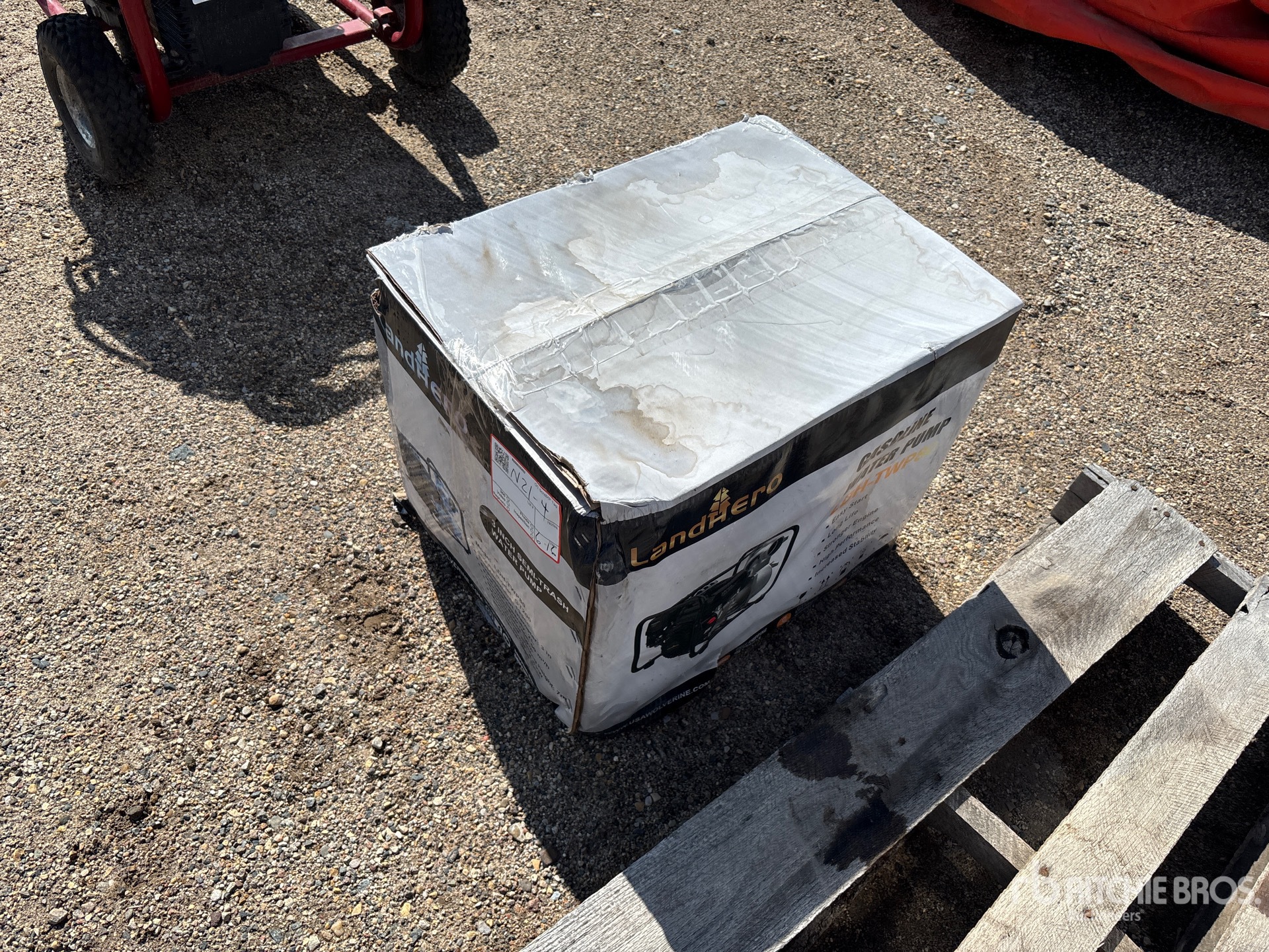 General Appearance with Picture, Left Rear Corner