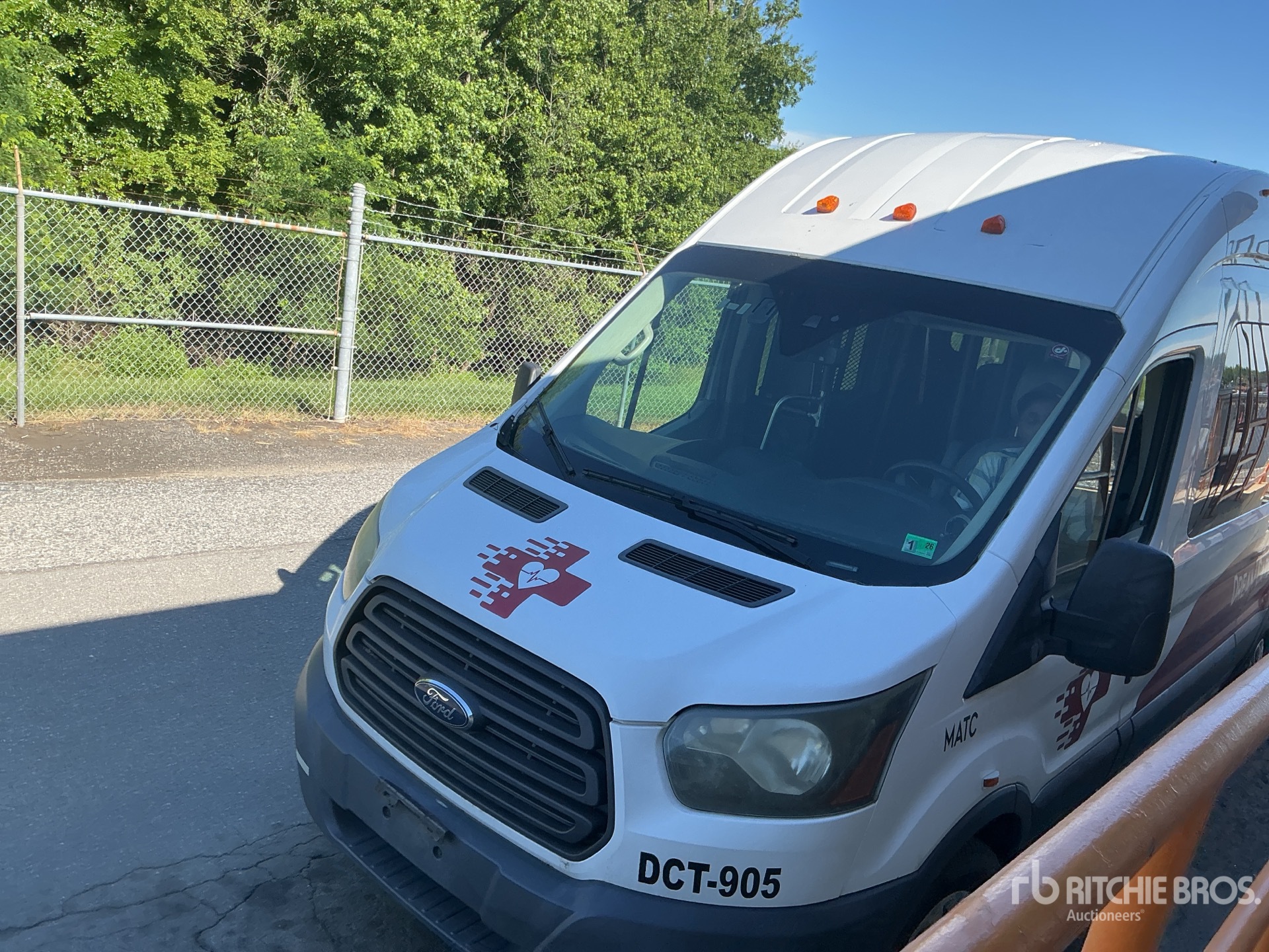 Photo of a 2017 Ford TRANSIT 350