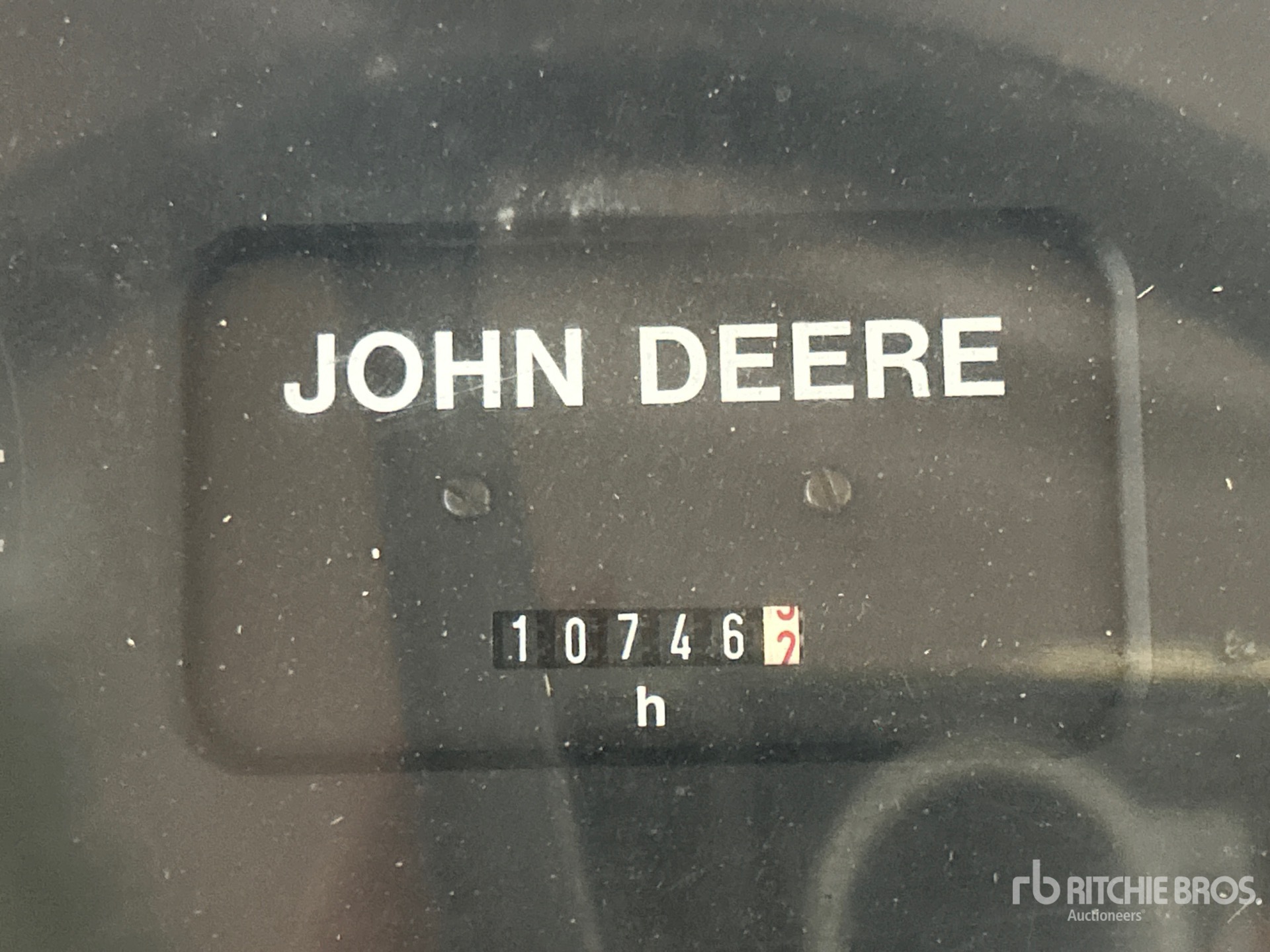 General Appearance with Hour Meter / Odometer