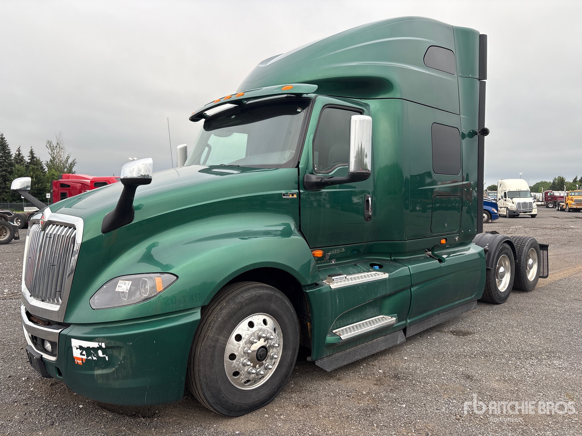 Photo of a 2020 International LT625