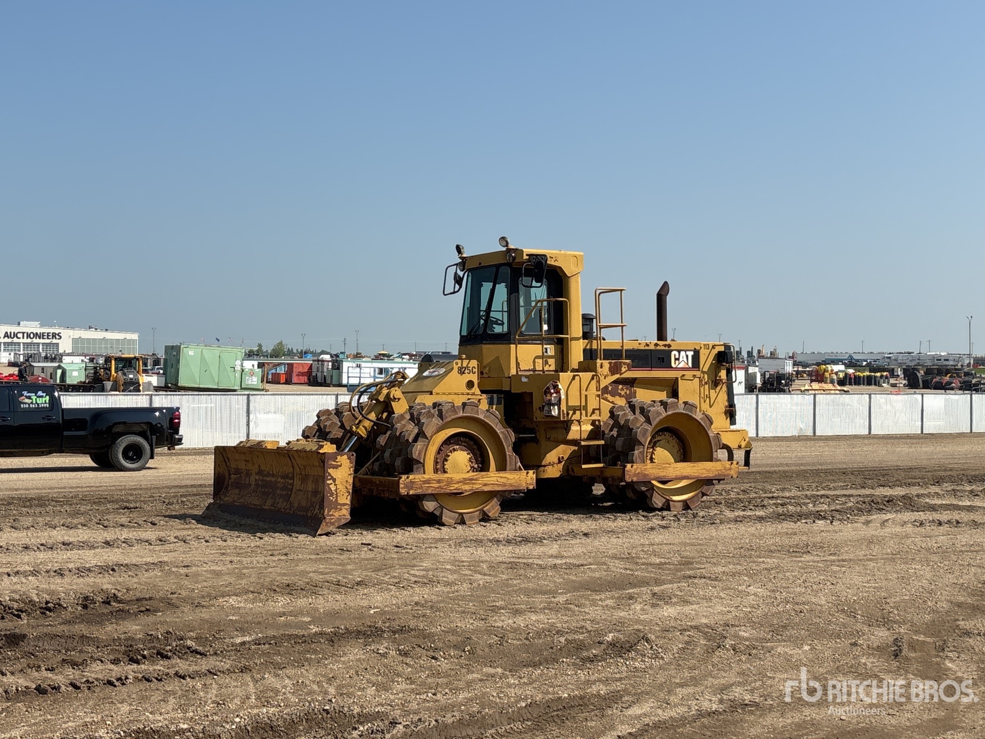 1991 Caterpillar 826C