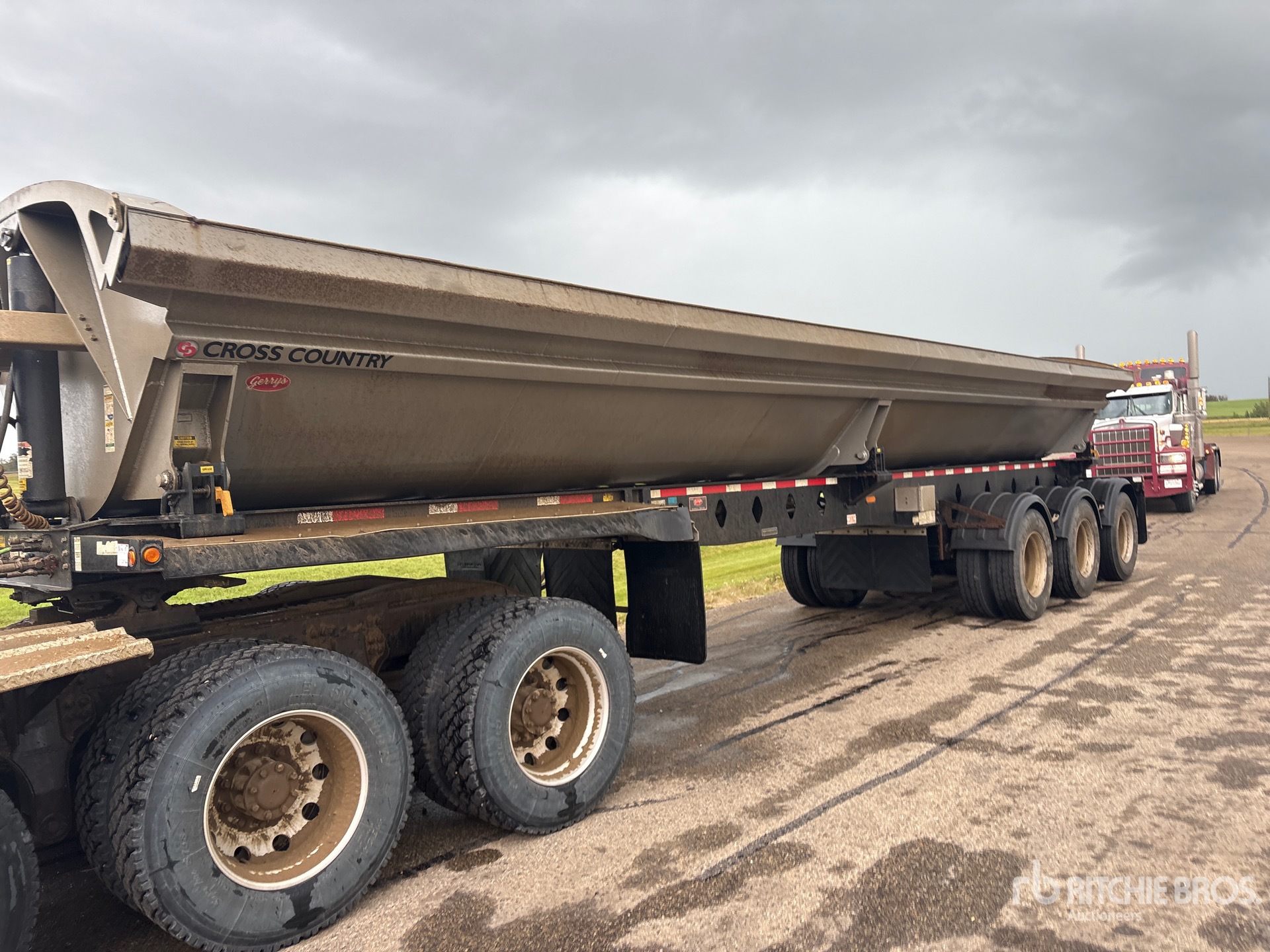 2019 Cross Country 40 FT TRI/A