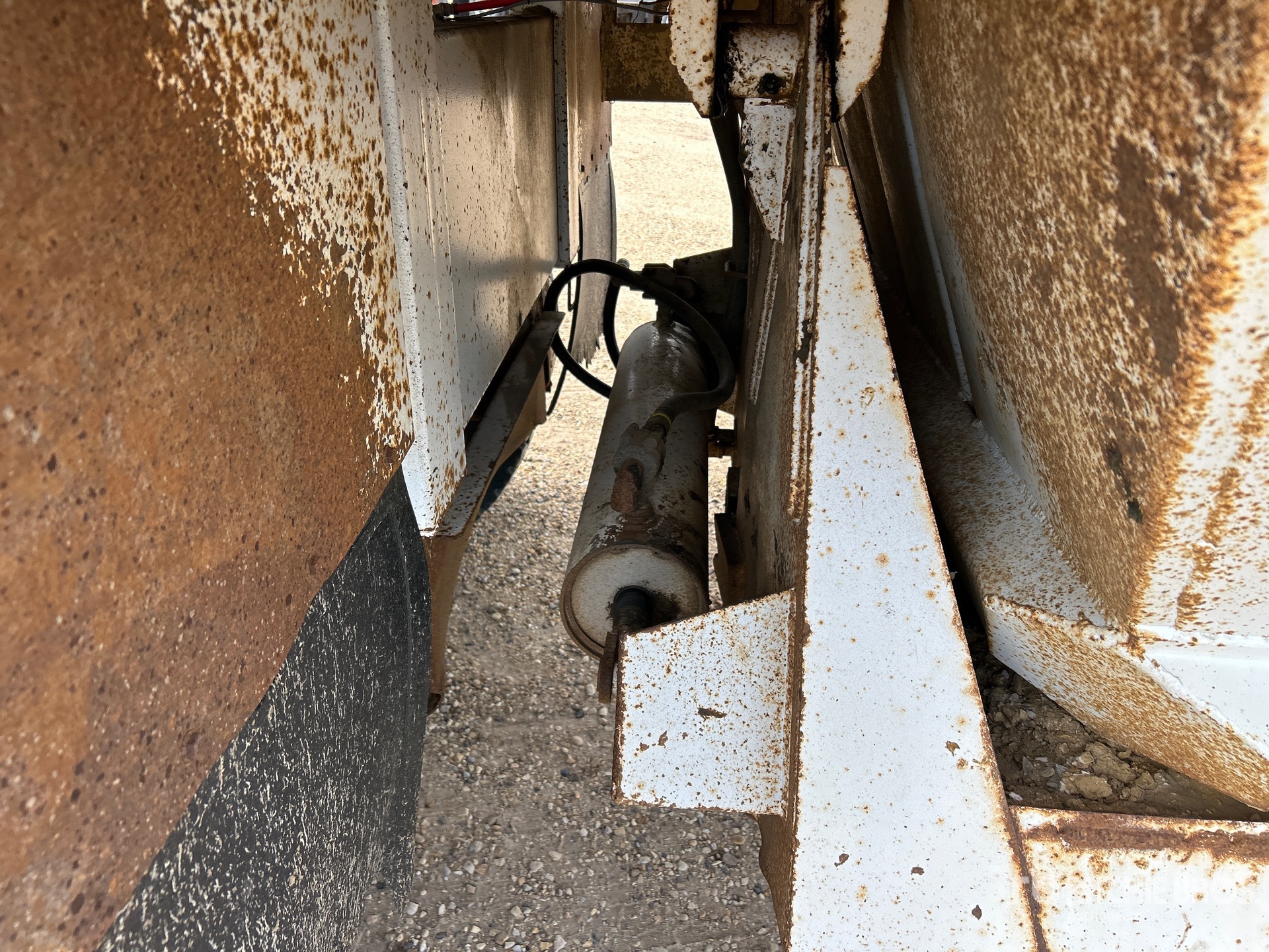 2008 Decap 40 FT TRI/A