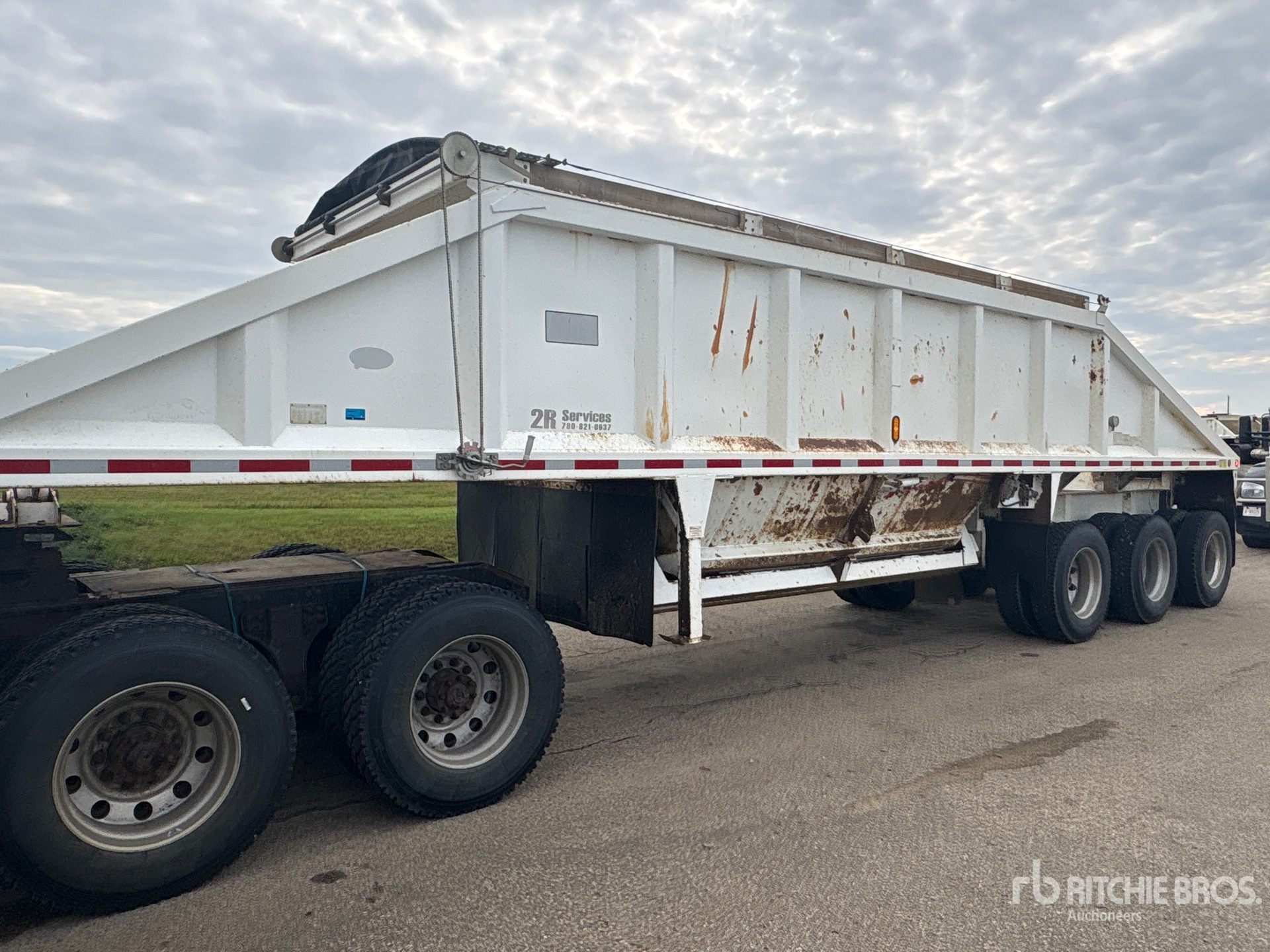 2005 Decap 40 ft Tri/A