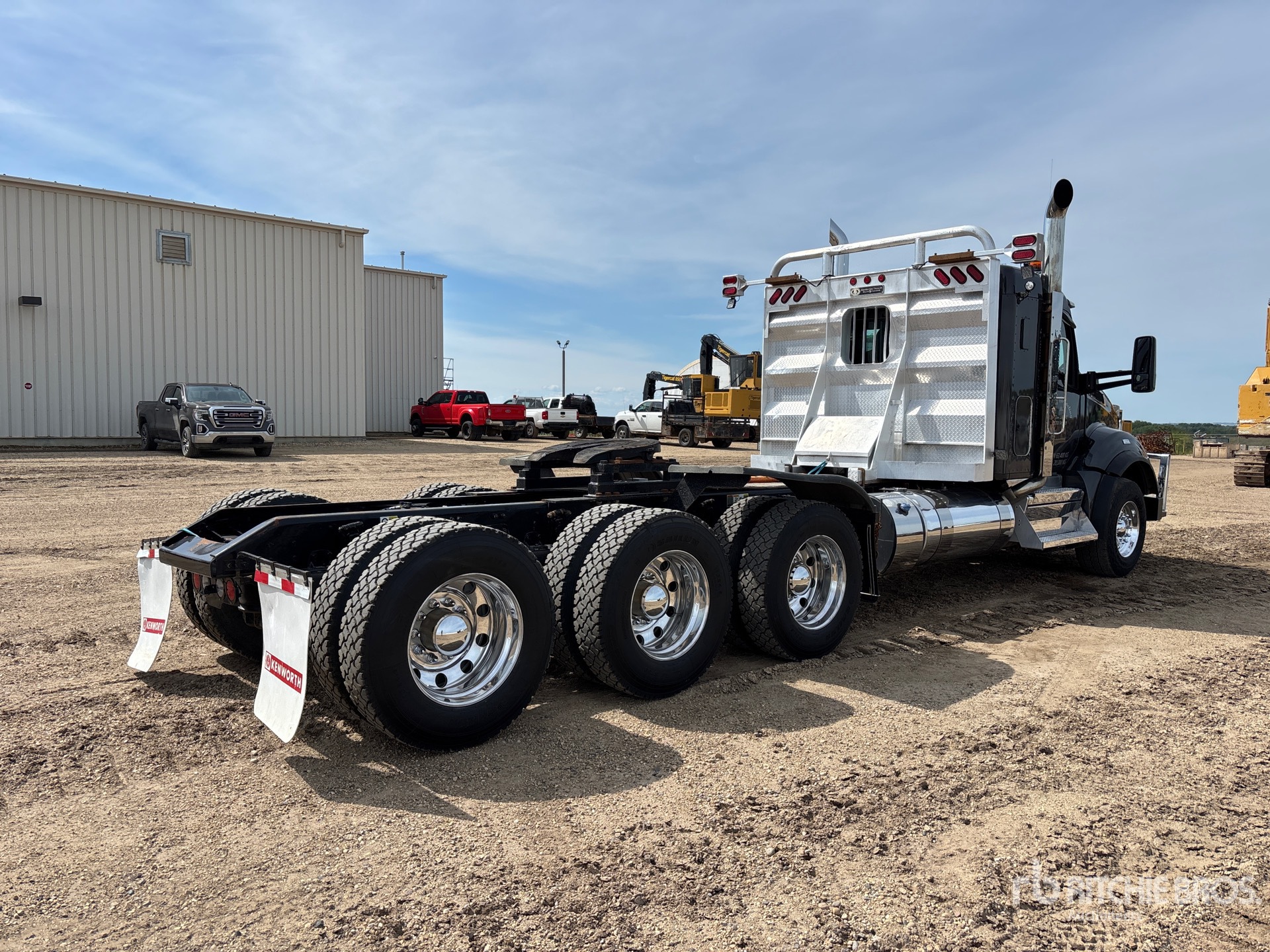 2026 Kenworth T880