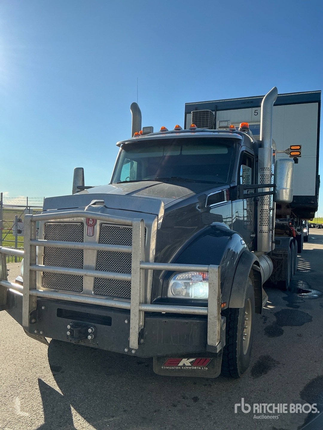 2025 Kenworth 8x6