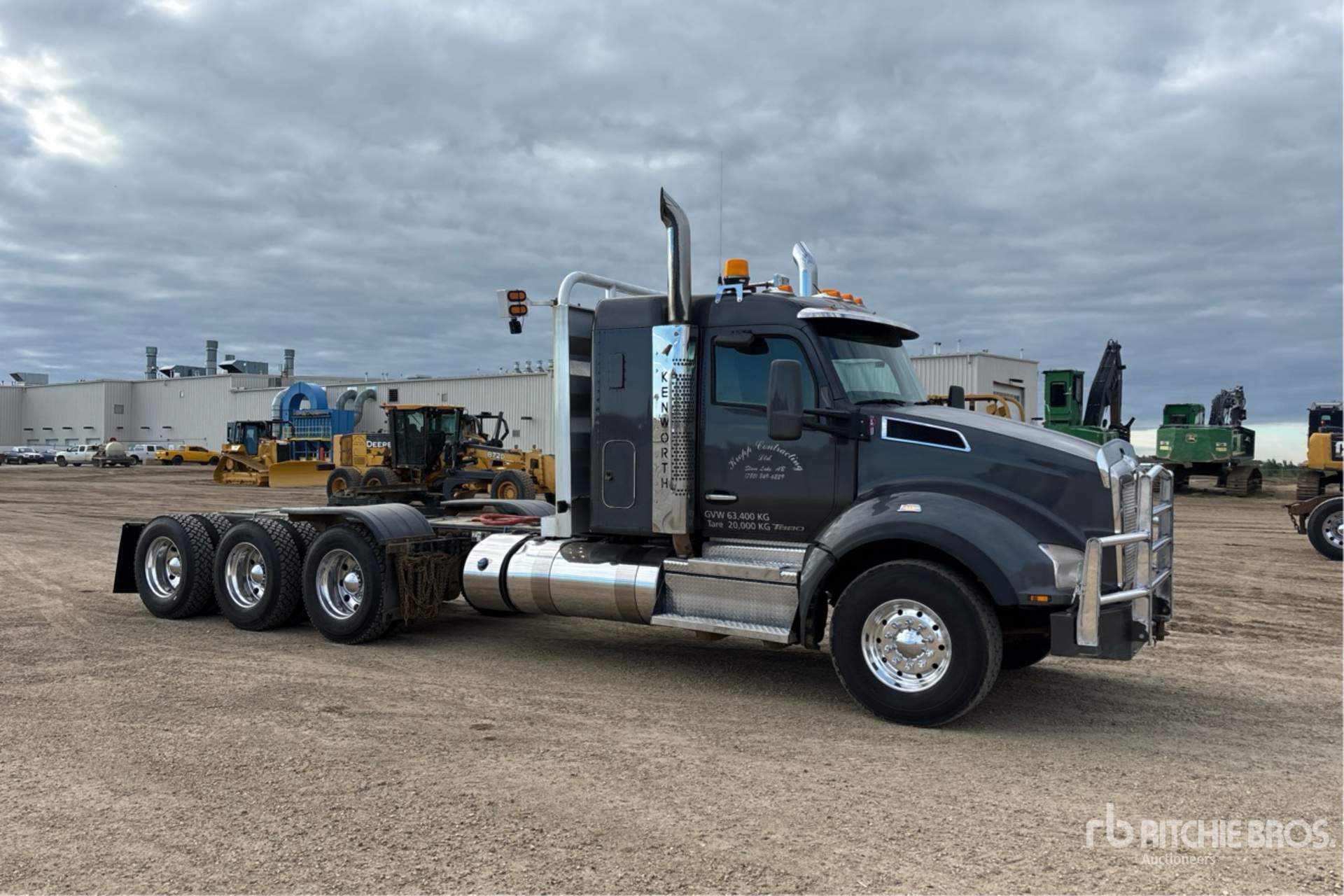 2022 Kenworth T880