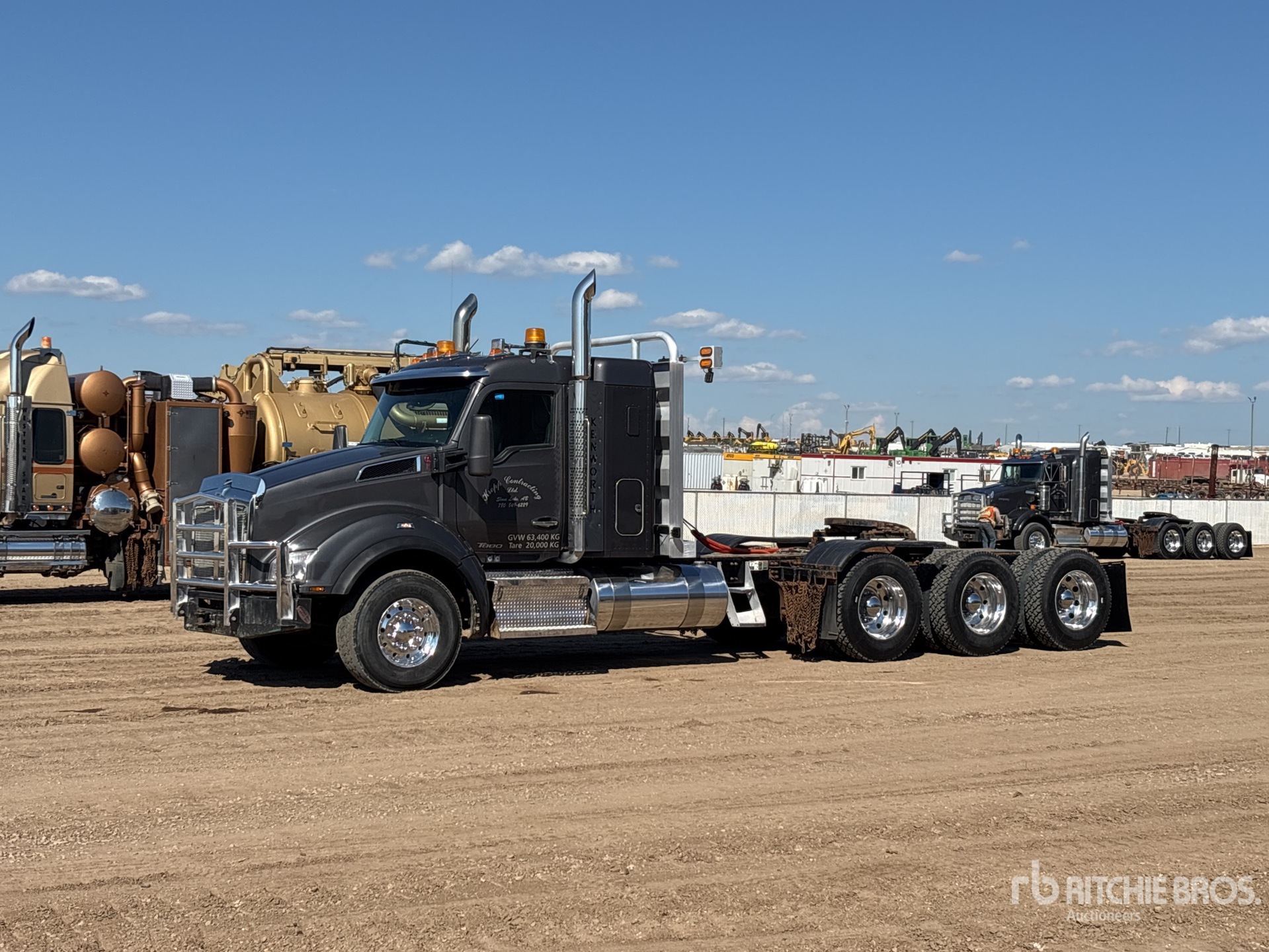 2022 Kenworth T880