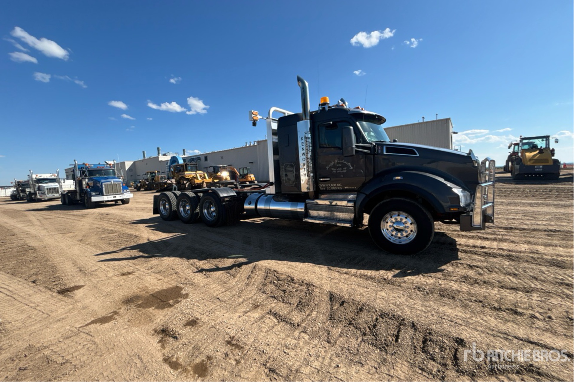 2022 Kenworth T880