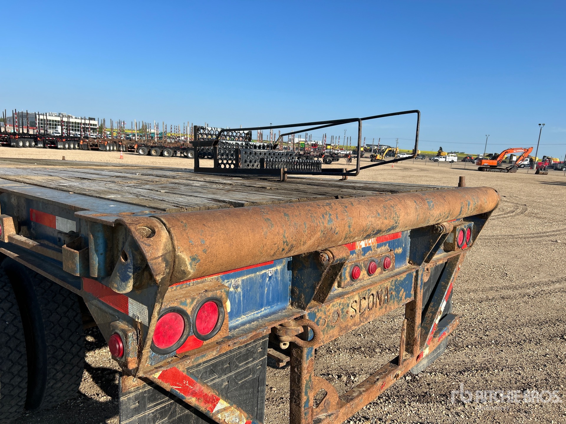 2007 Scona 43 ft Tri/A Flatbed