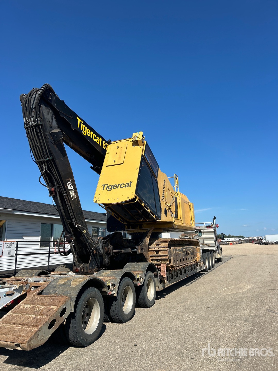 Photo of a 2014 Tigercat 875