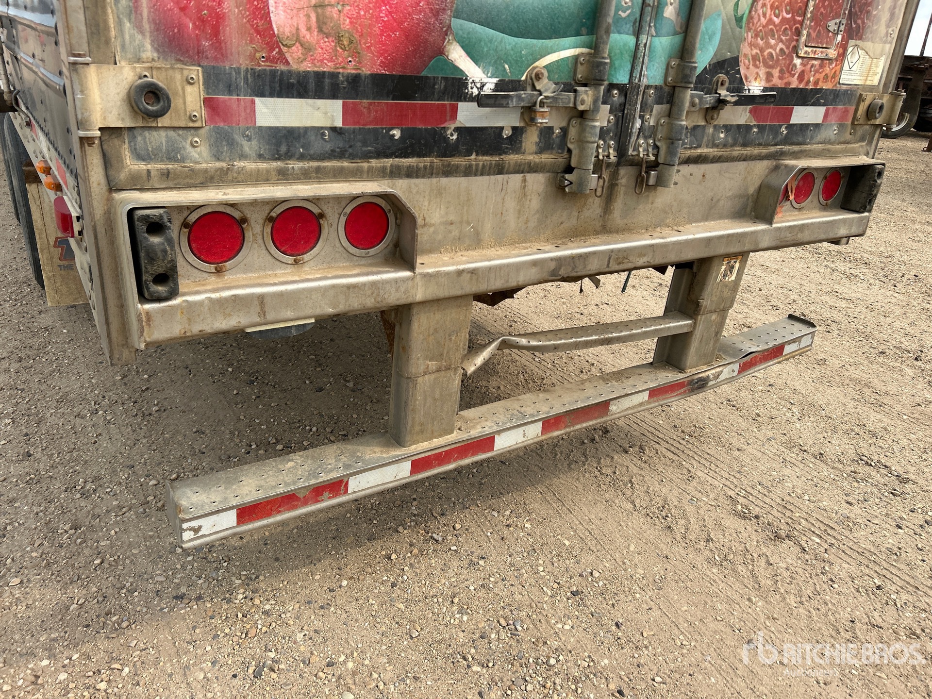 2005 Great Dane 7811TZ-1AR53