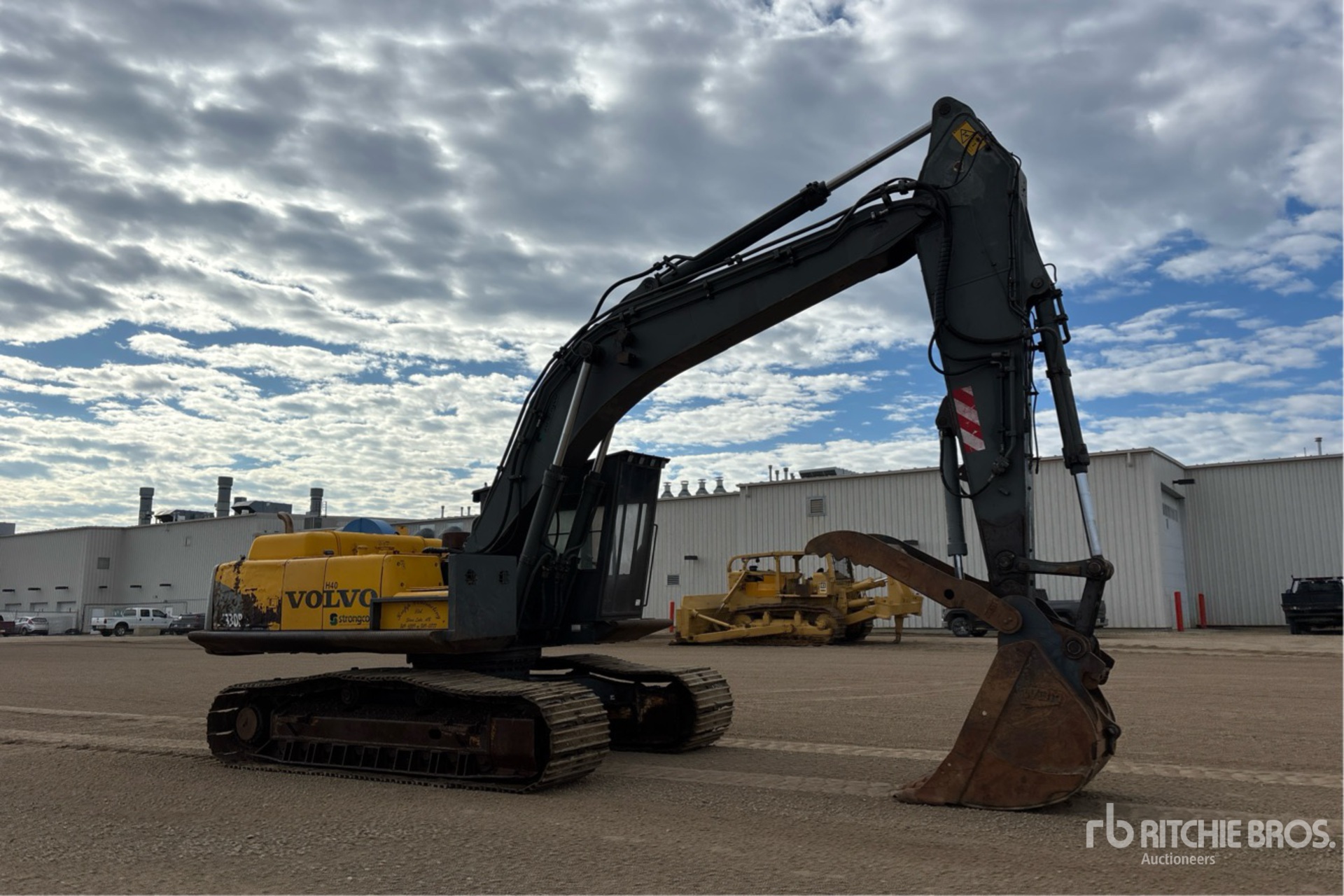 2002 Volvo EC 330 BLC