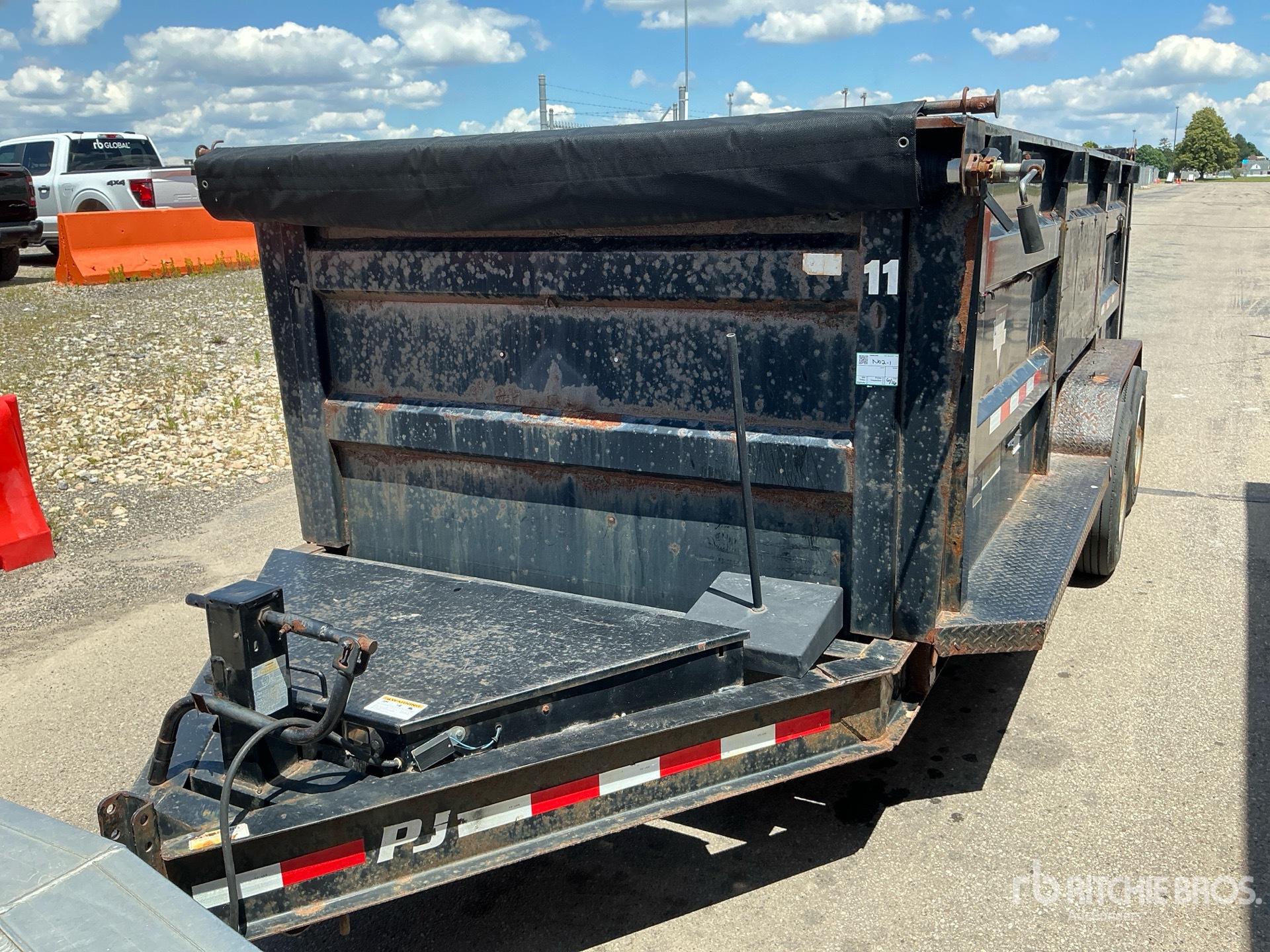 Photo of a 2019 Pj Trailers DK162