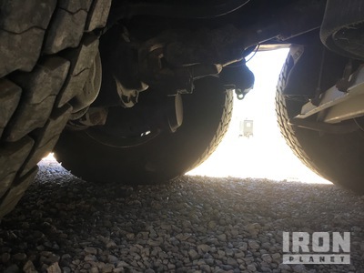 Drivetrain with Rear Drive Axle