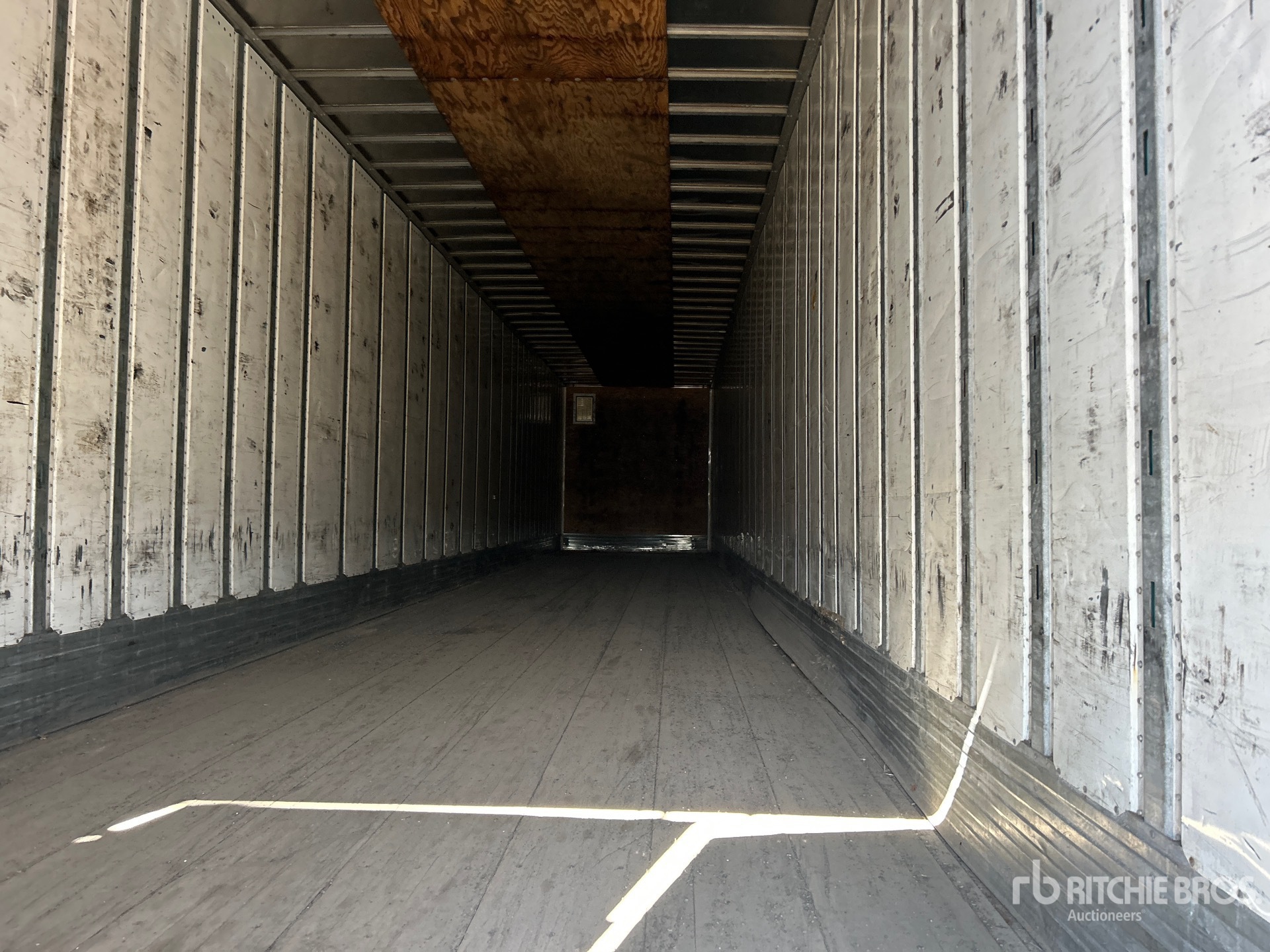 2013 Utility 53 FT X 102 IN T/A