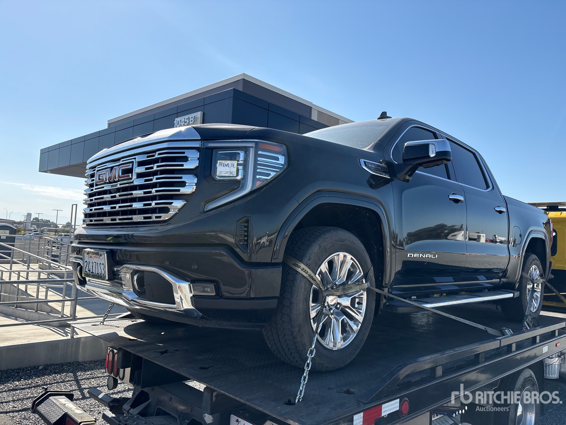Photo of a 2023 GMC SIERRA 1500