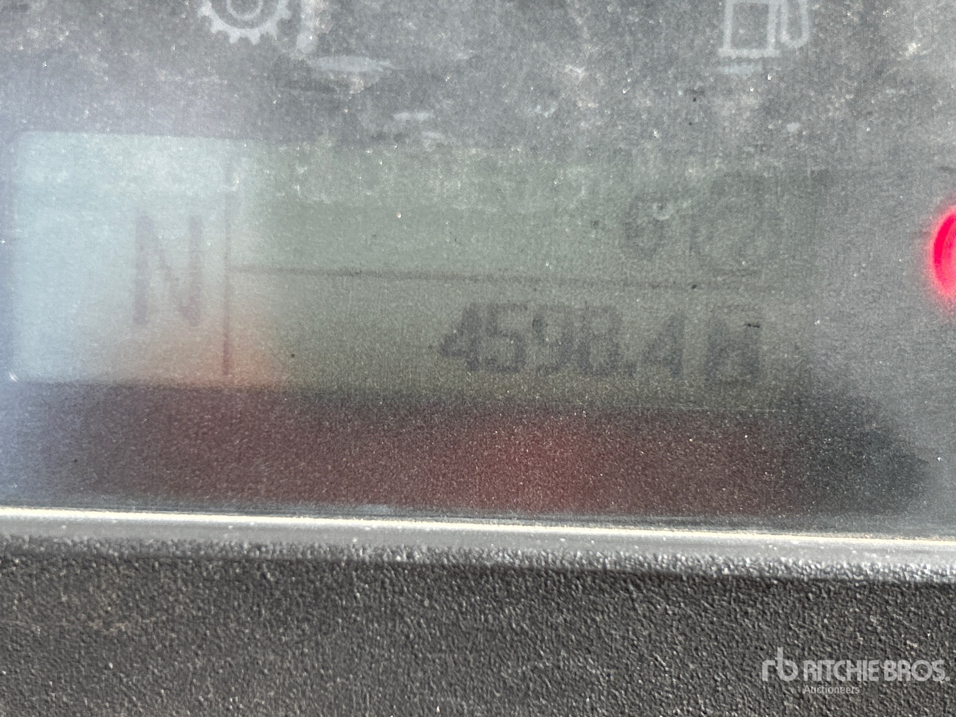 General Appearance with Hour Meter / Odometer