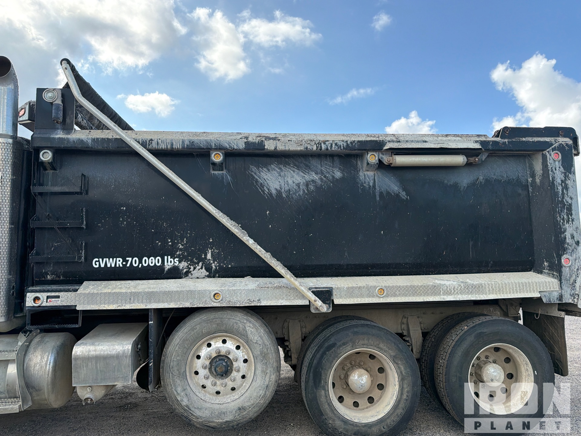 2023 Peterbilt 567